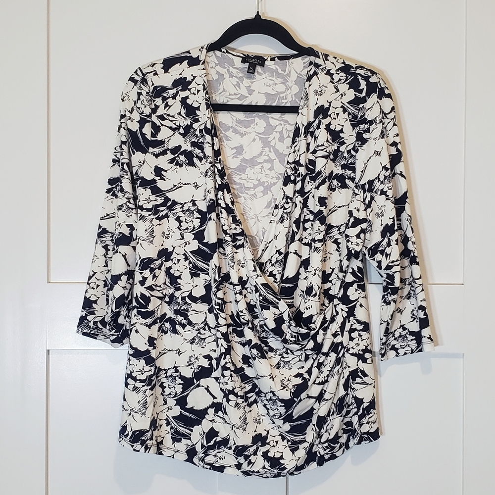 Talbots Woman Petite Faux Wrap Top Black White Floral Rayon Stretch 1XP